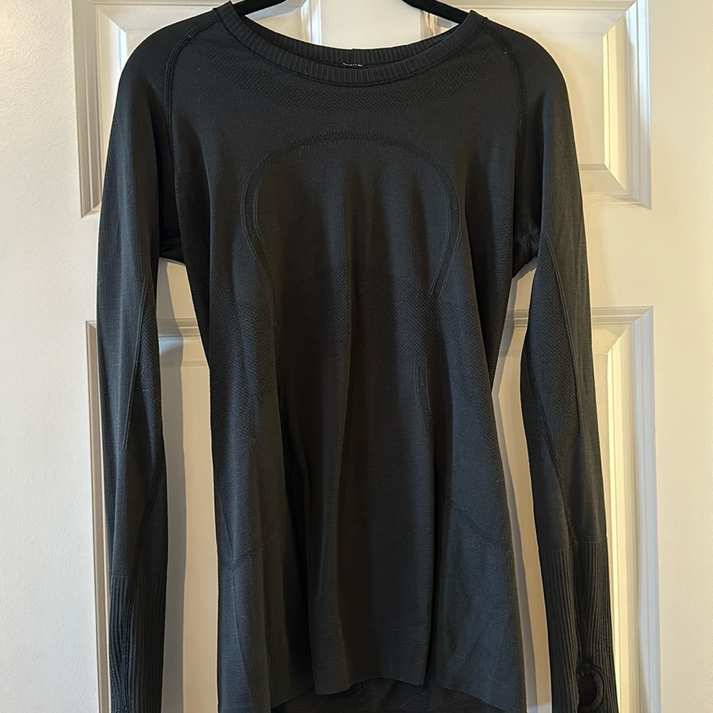 Lululemon Swiftly Tech Long Sleeve